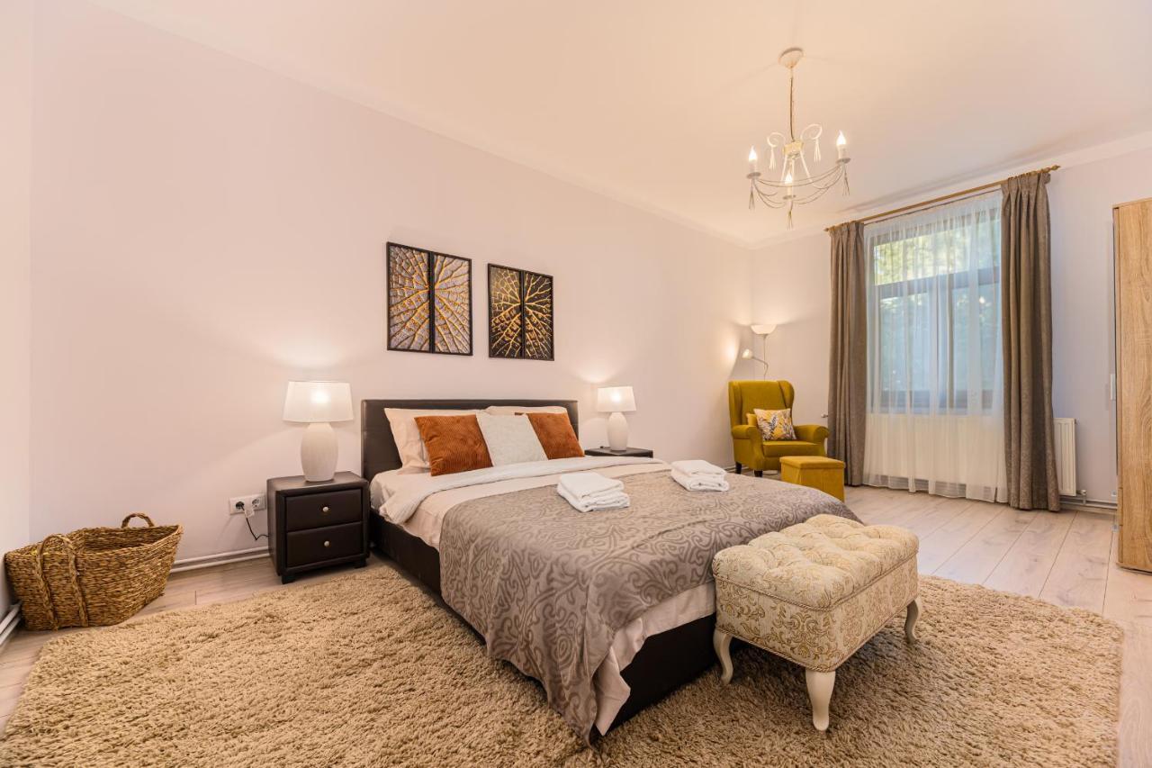 Chic&View Brasov Apartment מראה חיצוני תמונה